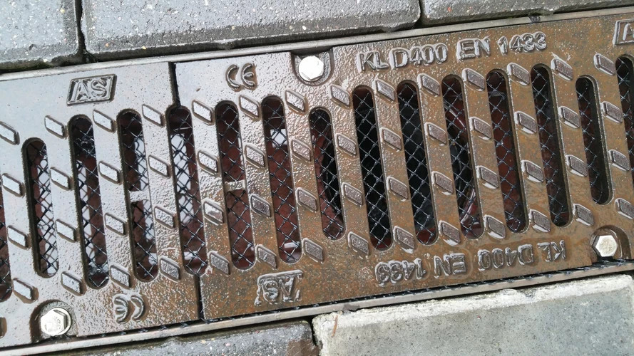 czyszczenie odpływów liniowych czyszczenie odpływów liniowych